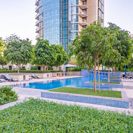 Stylish Apartment With Partial Burj Khalifa View 두바이 외부 사진