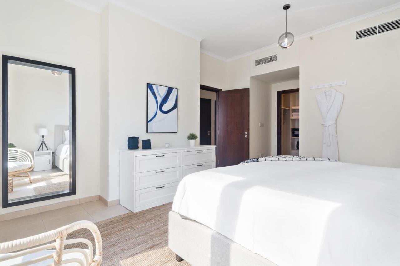 Stylish Apartment With Partial Burj Khalifa View 두바이 외부 사진