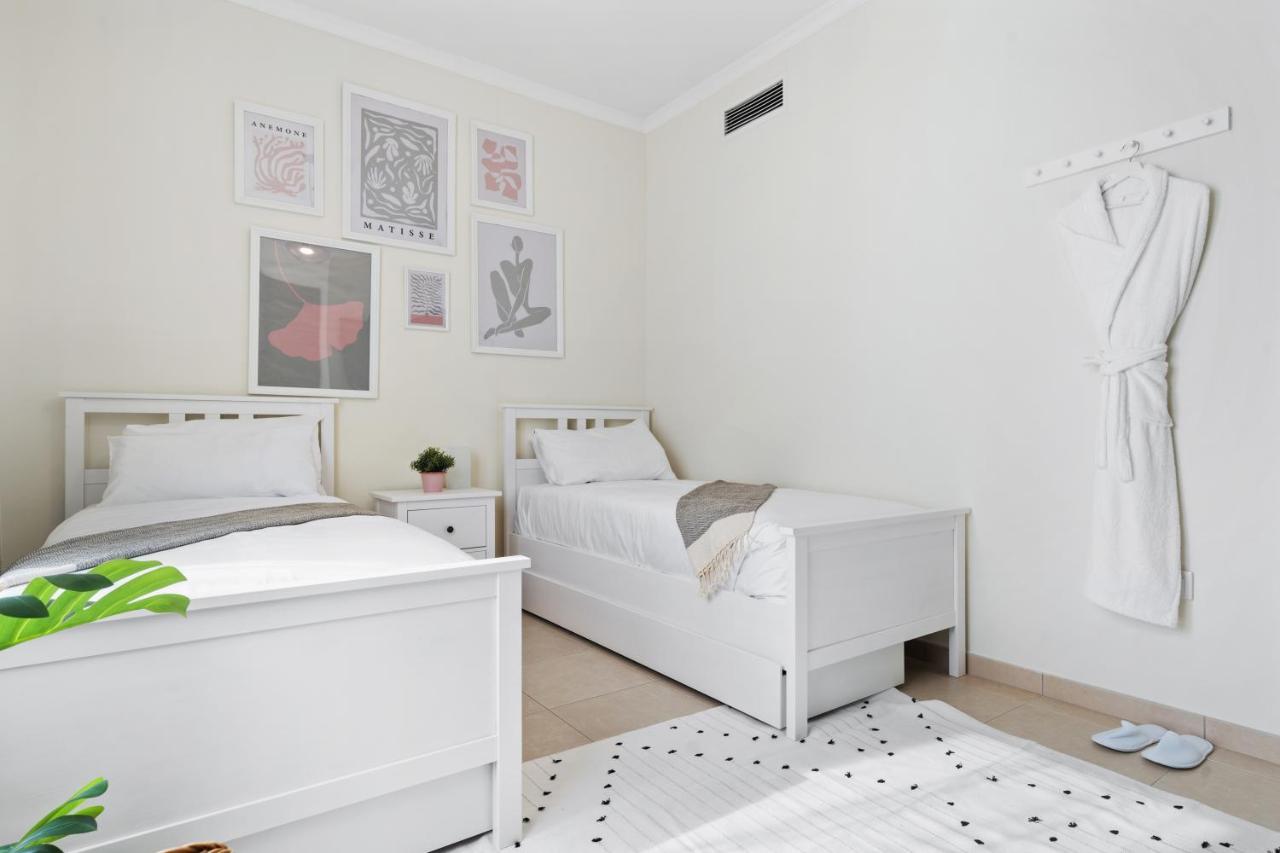 Stylish Apartment With Partial Burj Khalifa View 두바이 외부 사진