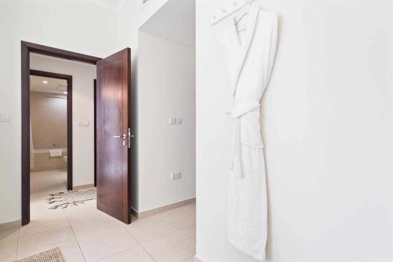 Stylish Apartment With Partial Burj Khalifa View 두바이 외부 사진