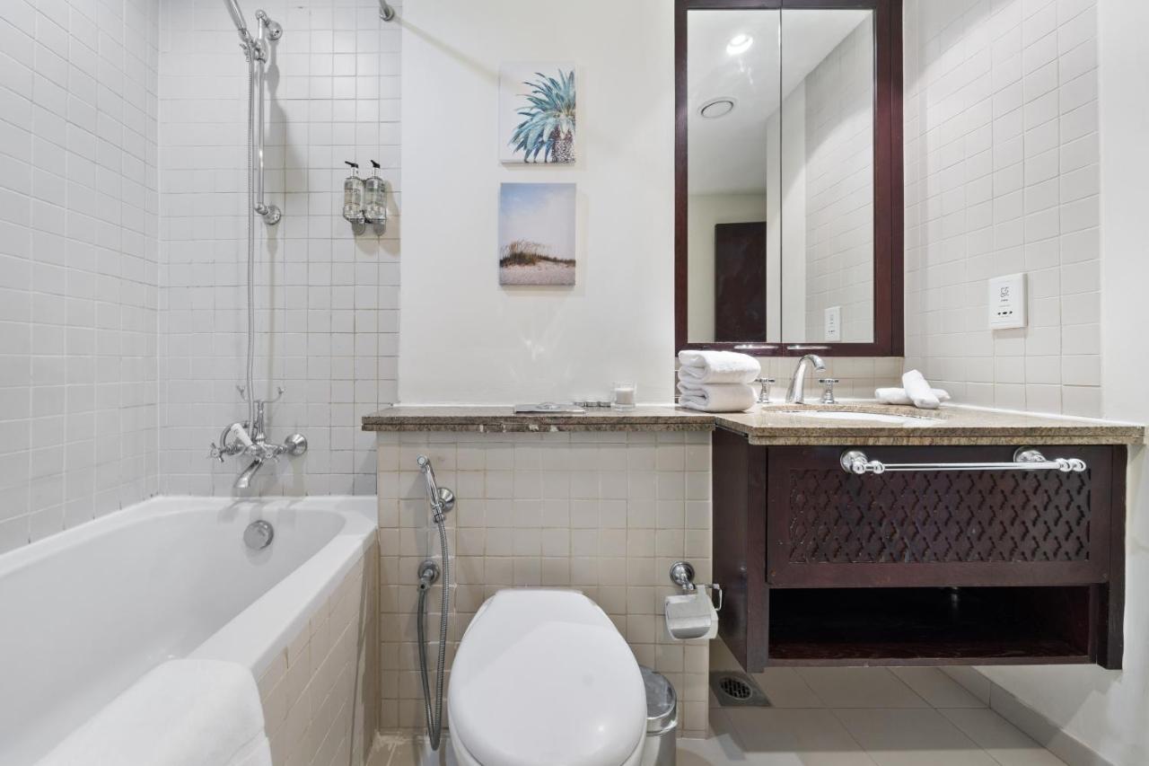 Stylish Apartment With Partial Burj Khalifa View 두바이 외부 사진